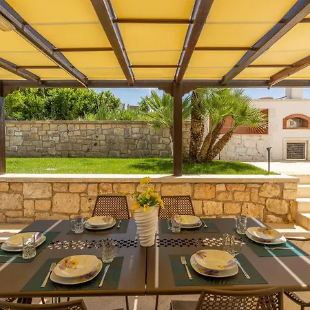 Zahara Villa Martina Franca
